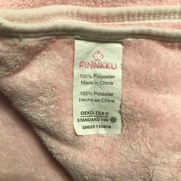 Unicorn Towel Hoodie Robe Pink with White Unicorn Head Pinnkku Size 3 / 4 NWOT - Picture 6 of 7
